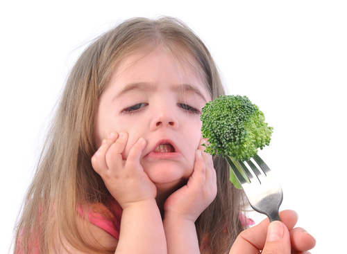 7 tuyệt chiêu giúp trẻ ăn những thức ăn tốt cho sức khỏe